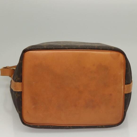 LOUIS VUITTON Monogram Petit Noe Shoulder Bag M42226 - Picture 5 of 16